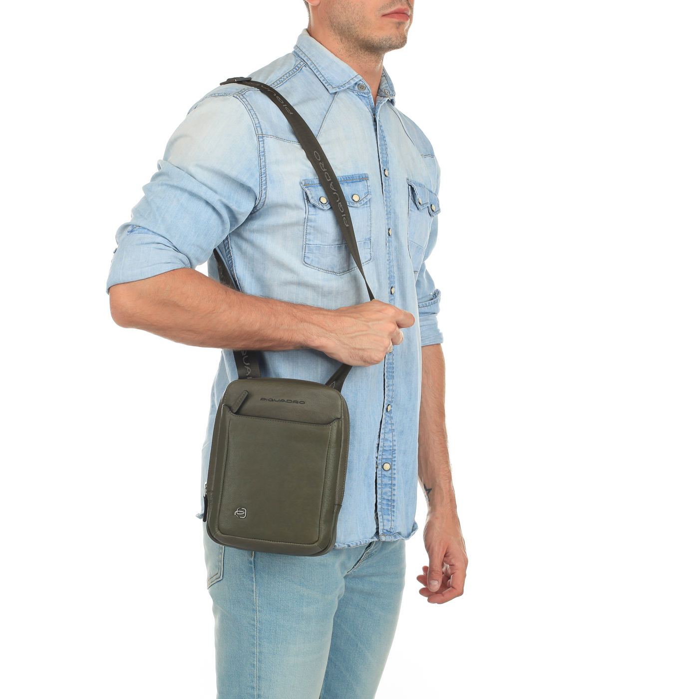 Кожаная сумка через плечо Piquadro Black square