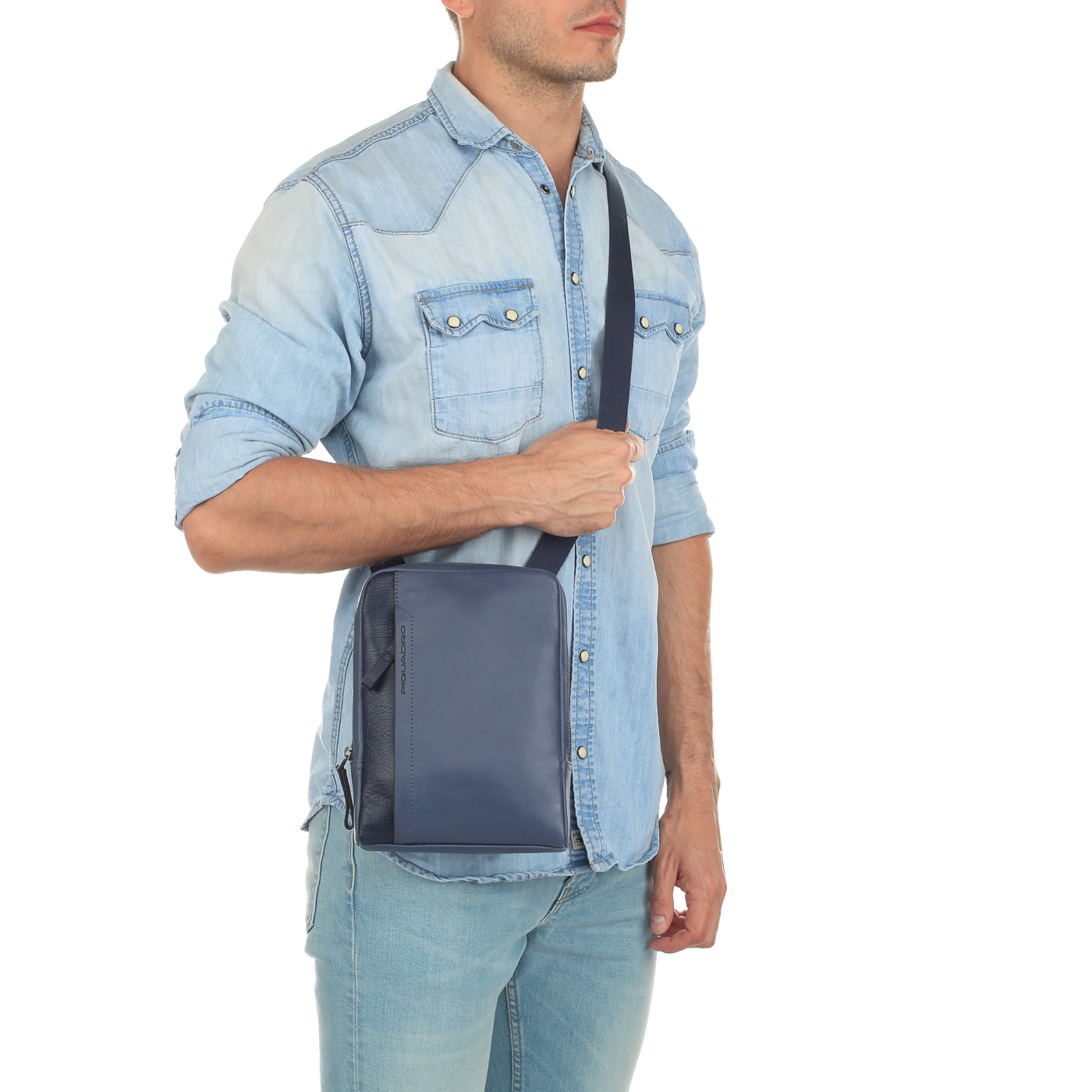 Мужская кожаная сумка-планшет Piquadro Pan