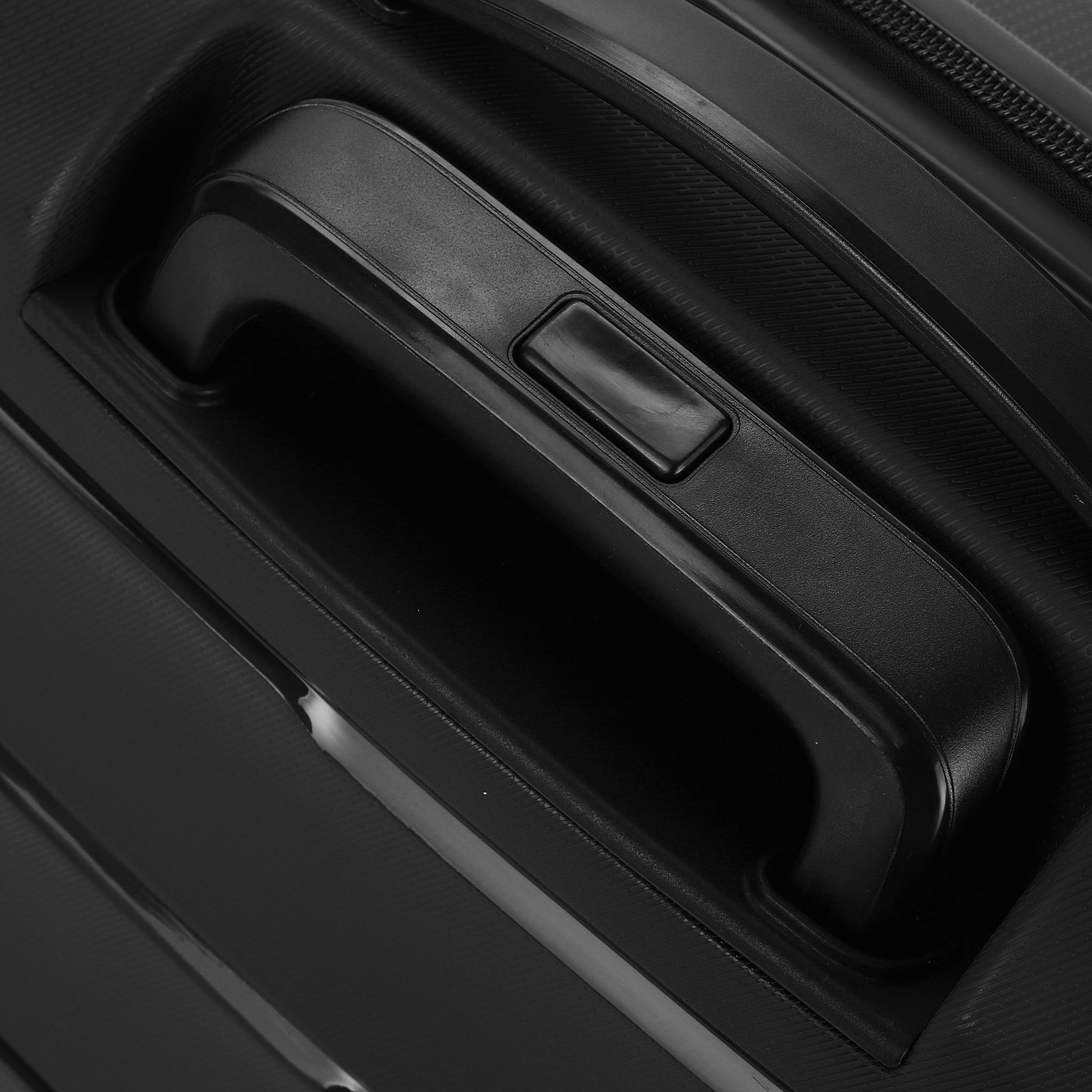 Чемодан маленький S из полипропилена с кодовым замком Stevens Soho 2.0